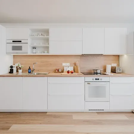Appartement Days - Two-bedroom With Workspace And 200mbps Wifi *