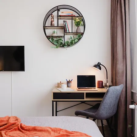 דירה Days - Two-bedroom With Workspace And 200mbps Wifi פראג