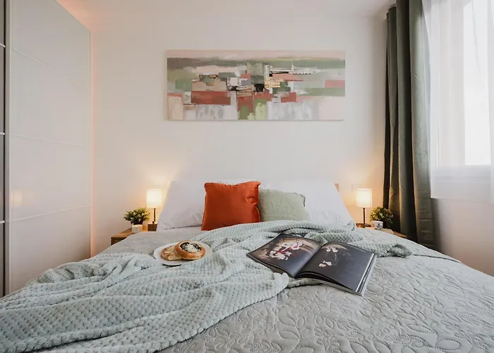 דירה Days - Two-bedroom With Workspace And 200mbps Wifi *